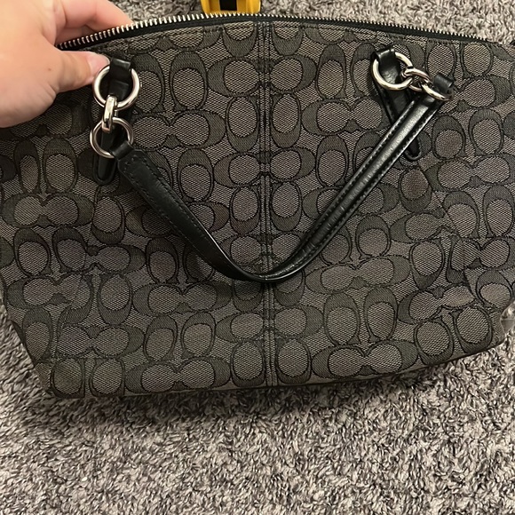 Coach Satchel - Picture 7 of 7